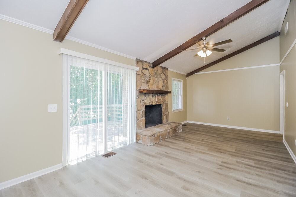 375 N Hickory Ln - Photo 7 of 16