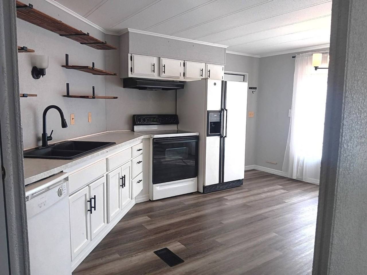 433 Flamingo Way #433 - Photo 3 of 22