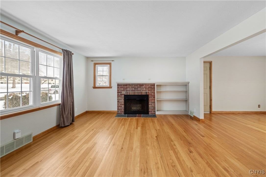 159 Hopper Rd - Photo 4 of 30