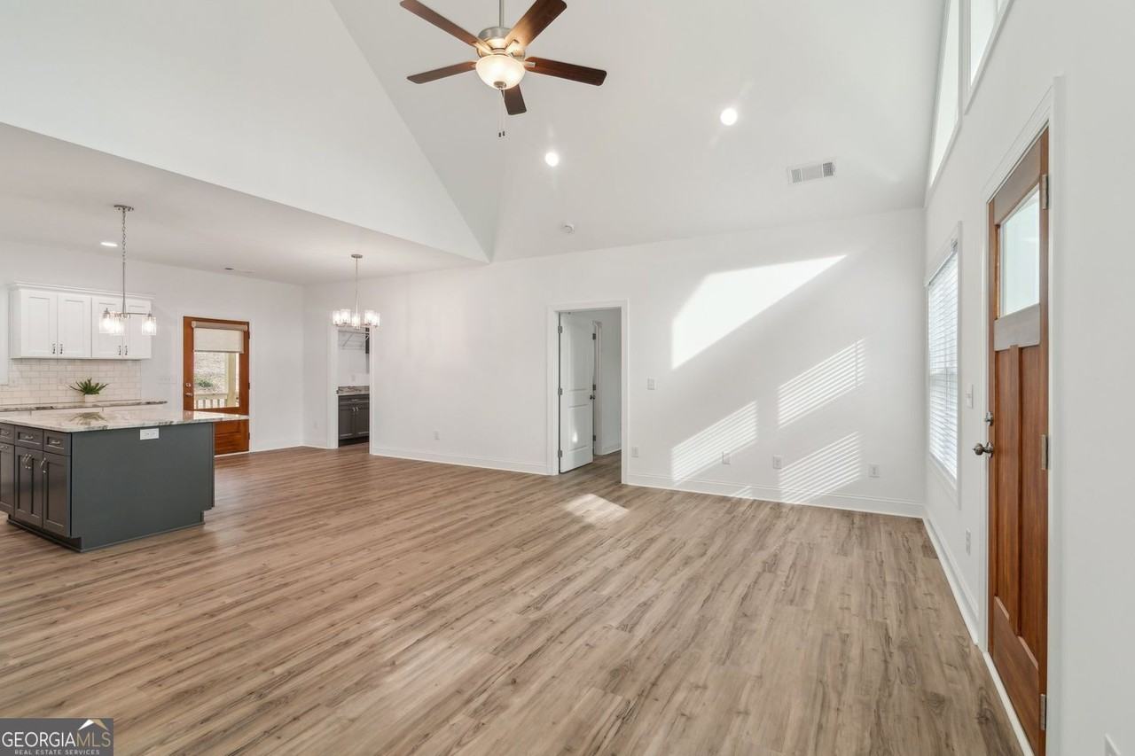 18 Tilly Mill Road Road - Photo 7 of 35