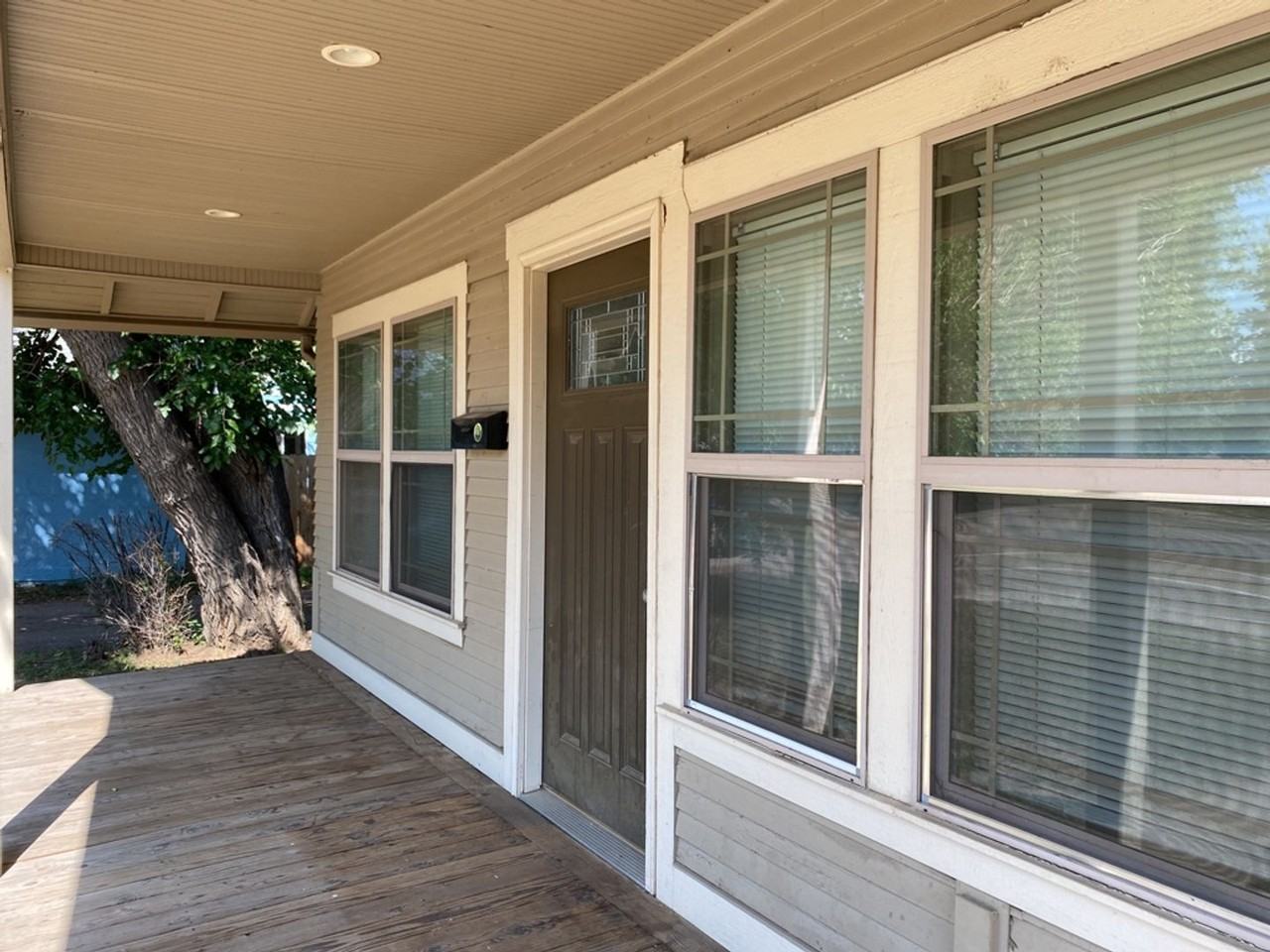 718 E Laurel St - Photo 3 of 37