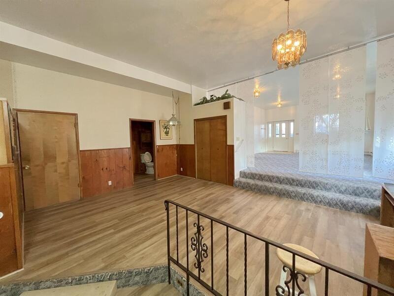 55 S Main St - Photo 3 of 9