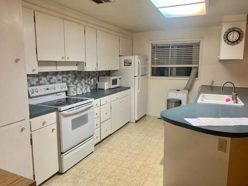 10380 Nw - Photo 4 of 12