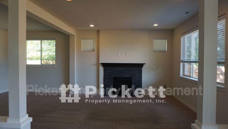 2235 Woodbridge St Nw - Photo 5 of 21