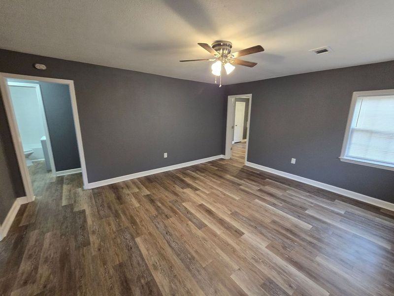 4 E Ridge Rd - Photo 2 of 14