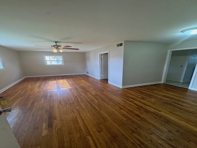 2270 Ashley St - Photo 2 of 5