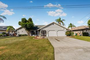 3106 Se 10th Pl - Photo 1 of 1