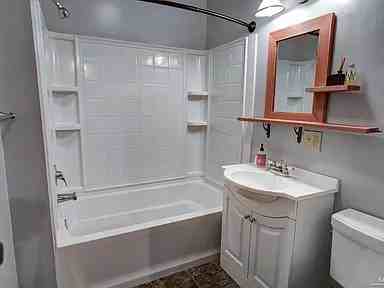 620 Highland Ave - Photo 3 of 11