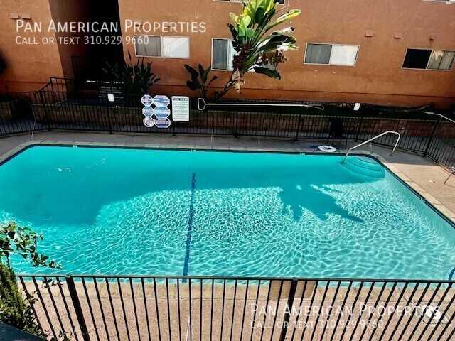 Taylor Garden Apartments - Photo 3 of 40