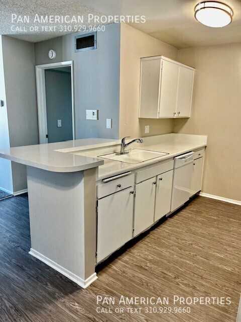 Taylor Garden Apartments - Photo 4 of 40