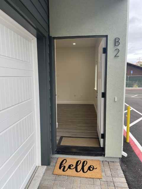 727 Hanover St #B2 - Photo 3 of 15
