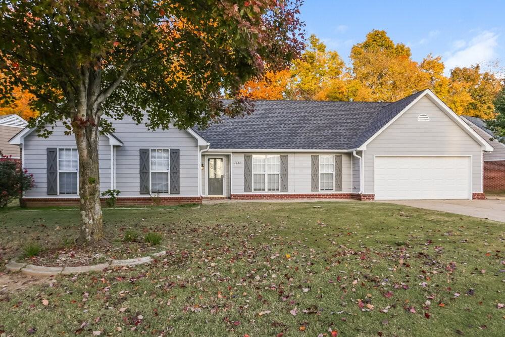 7632 Woodshire Dr - Photo 3 of 17