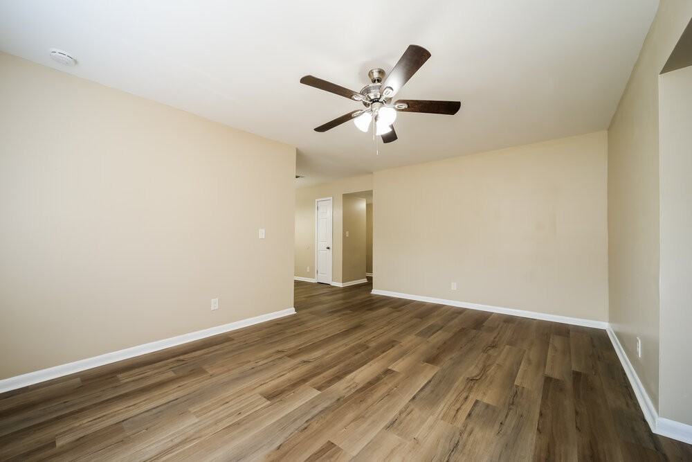 7580 Melvin Rd - Photo 4 of 16