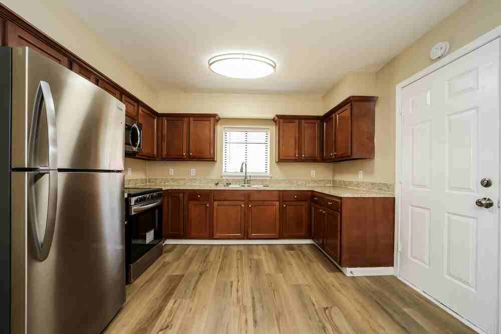 7580 Melvin Rd - Photo 6 of 16