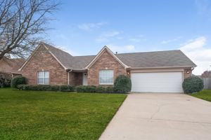 featured image of 7457 Jennifer Dr