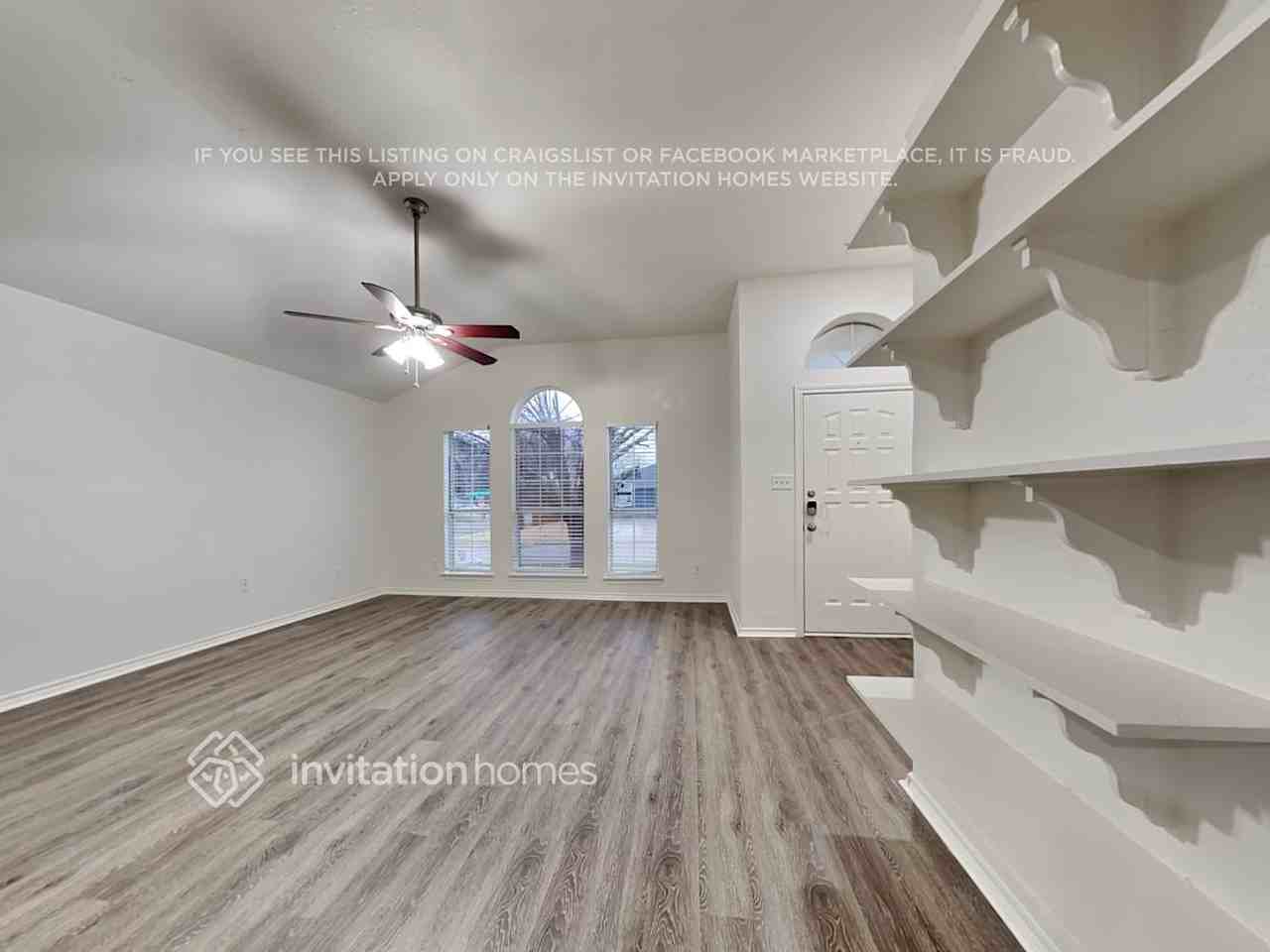 8100 Rambler Rose St - Photo 3 of 17