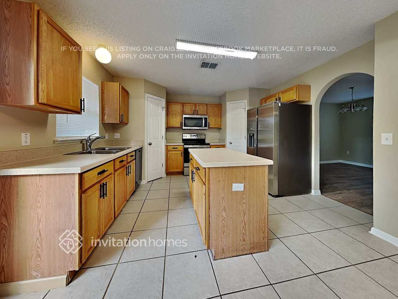 205 Fort Smith Blvd - Photo 6 of 21