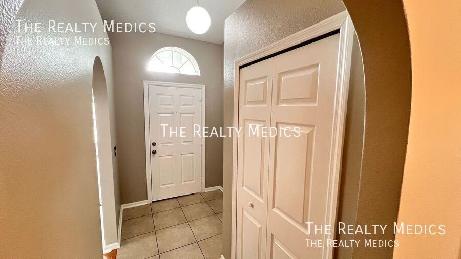 130 Wheatfield Cir - Photo 6 of 40