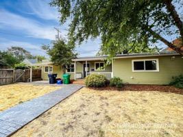 featured image of 2024 Emerald St #7