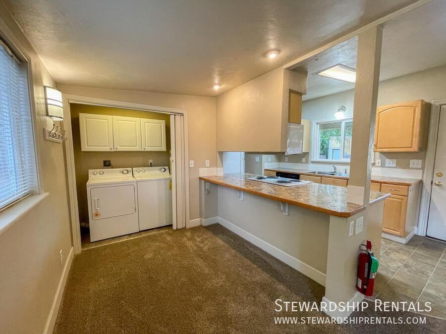 2024 Emerald St #7 - Photo 6 of 15