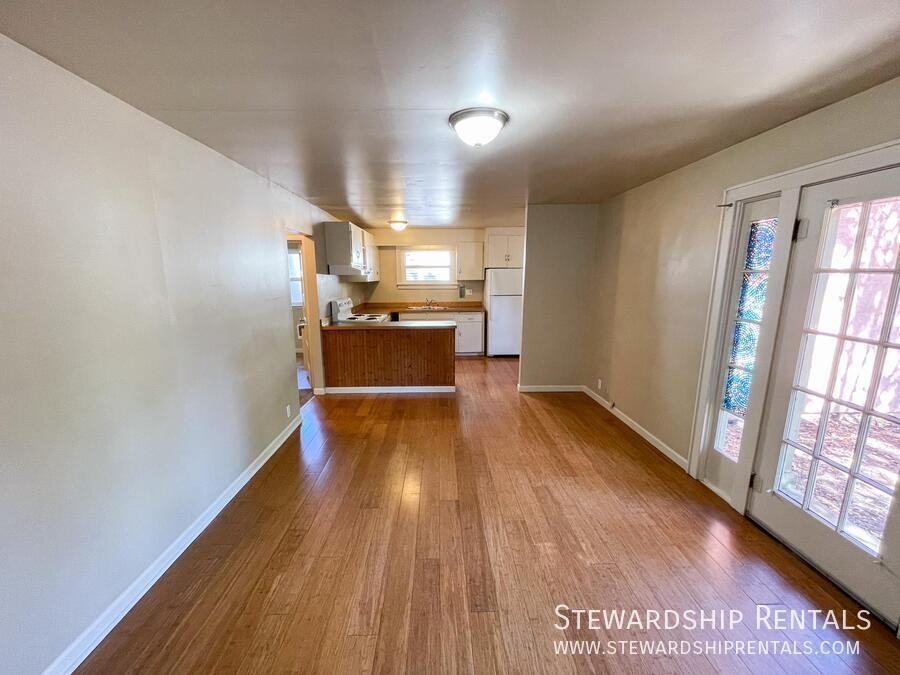 1648 E 24th Ave - Photo 2 of 26