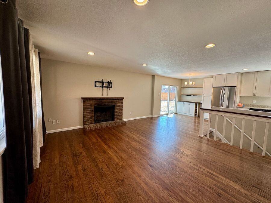 13094 E Dakota Ave - Photo 2 of 31