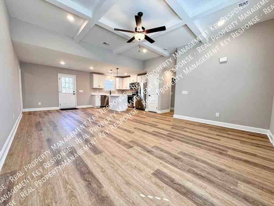 2087 Justice St - Photo 2 of 16