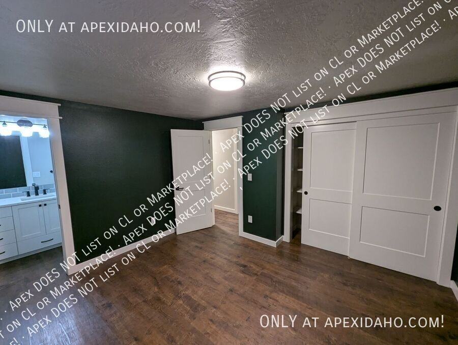 1484 W Dundee St - Photo 3 of 14