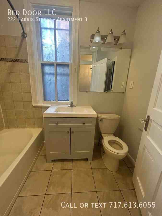 222 Harris St #B - Photo 4 of 22