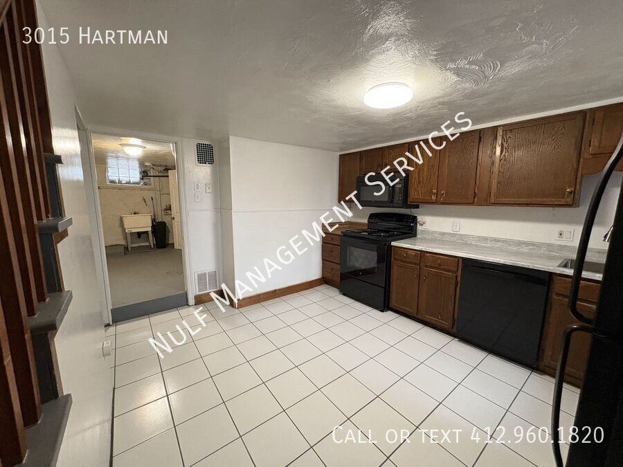 3015 Hartman St - Photo 2 of 11