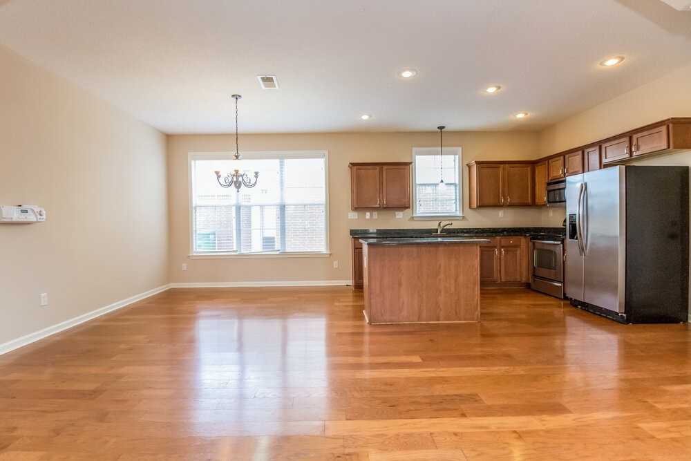 12330 Strong Heart Trl - Photo 4 of 15