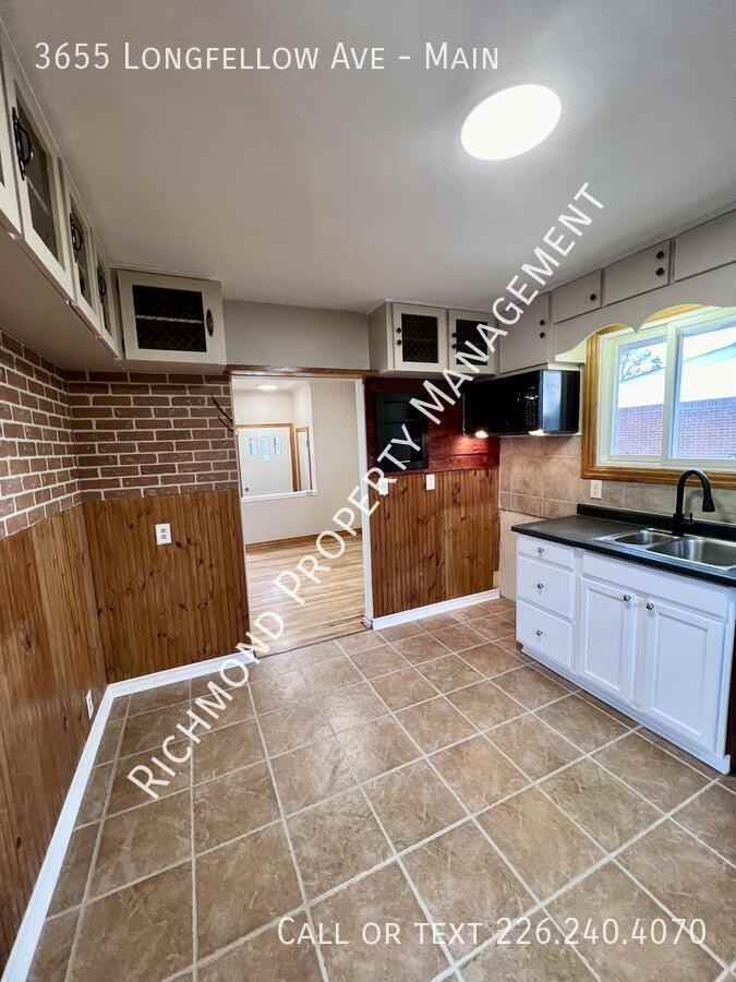 3655 Longfellow Ave #MAIN - Photo 3 of 11