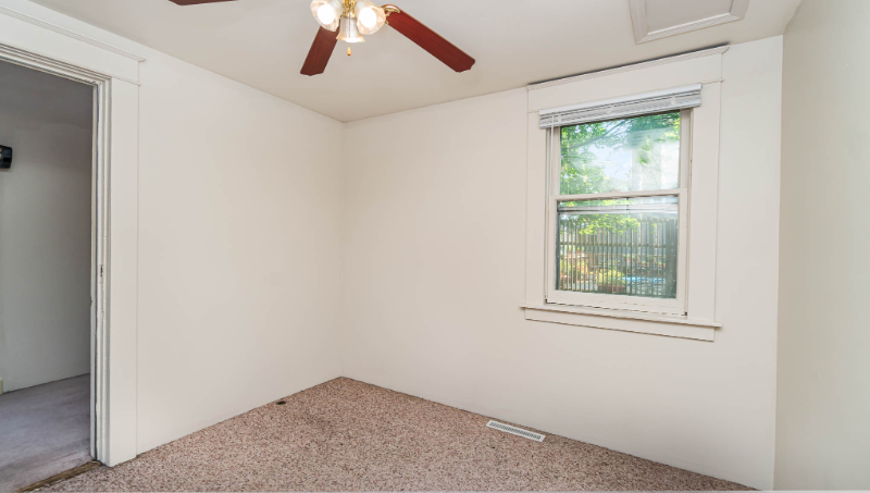 701 S University Ave - Photo 3 of 14