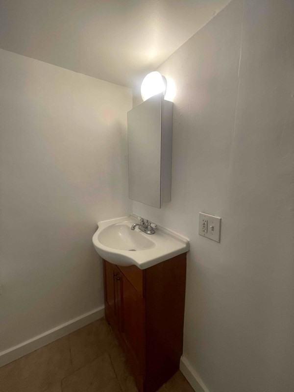 131 W Main St - Photo 3 of 6