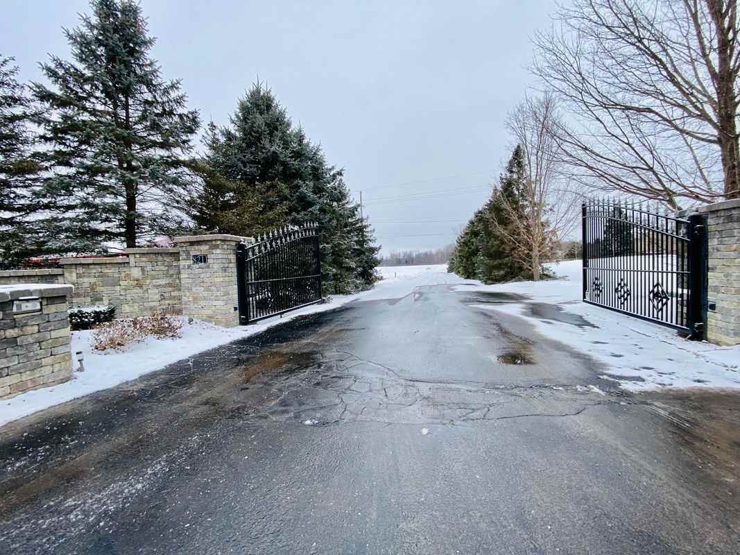 8209 Clyde Rd - Photo 2 of 19