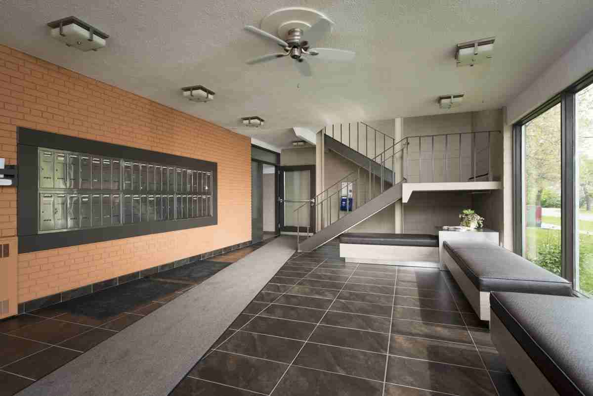 Linlee Apartments - Photo 2 of 33