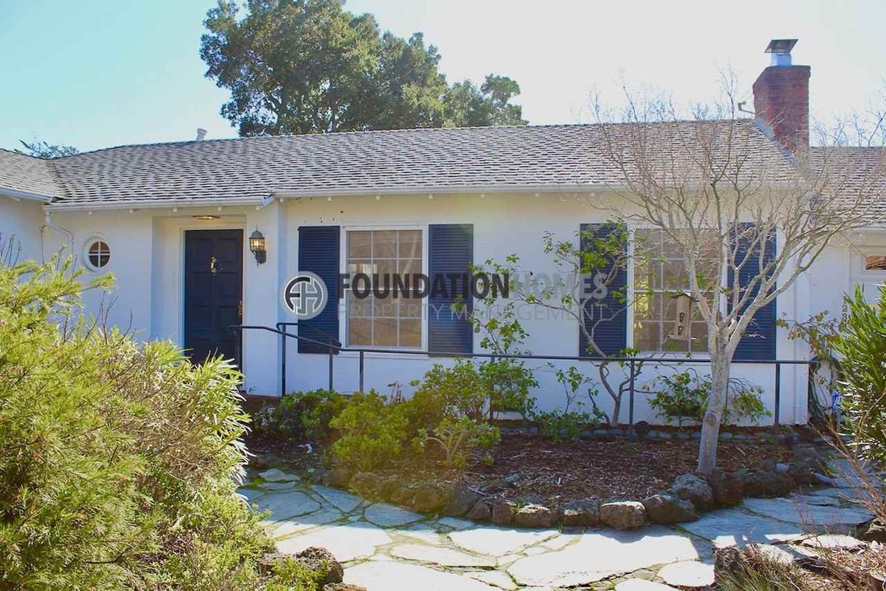 123 Forbes Ave - Photo 3 of 19