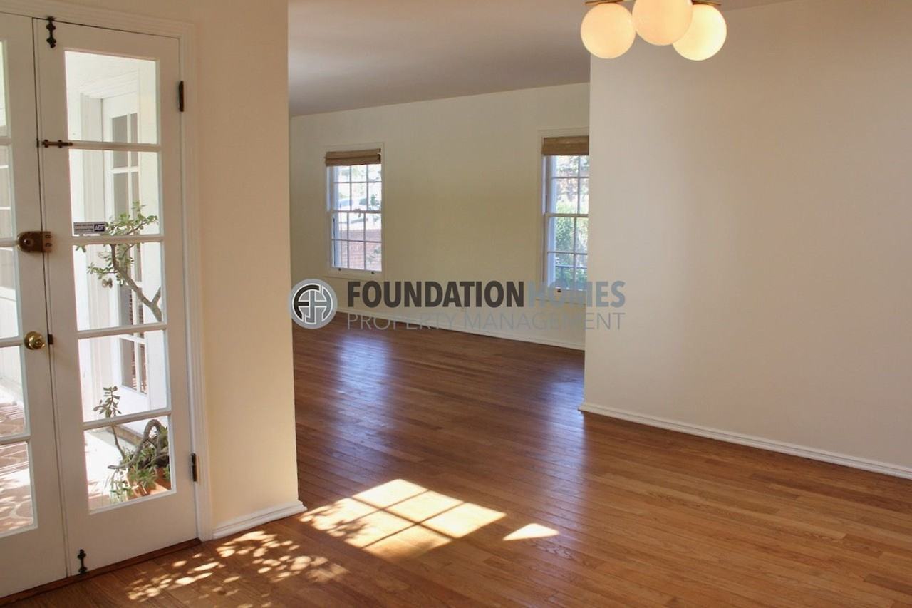 123 Forbes Ave - Photo 6 of 19