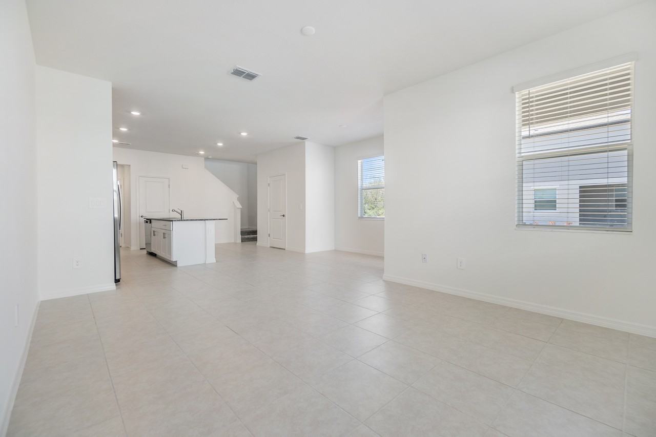 10814 Fanning Springs Ct #A - Photo 5 of 25