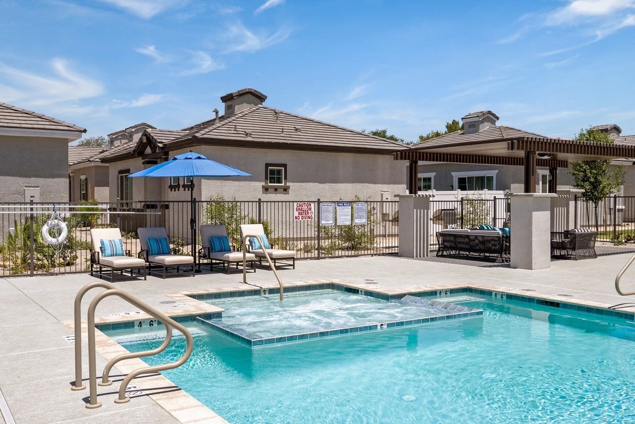 Zora Encanto - Photo 7 of 31