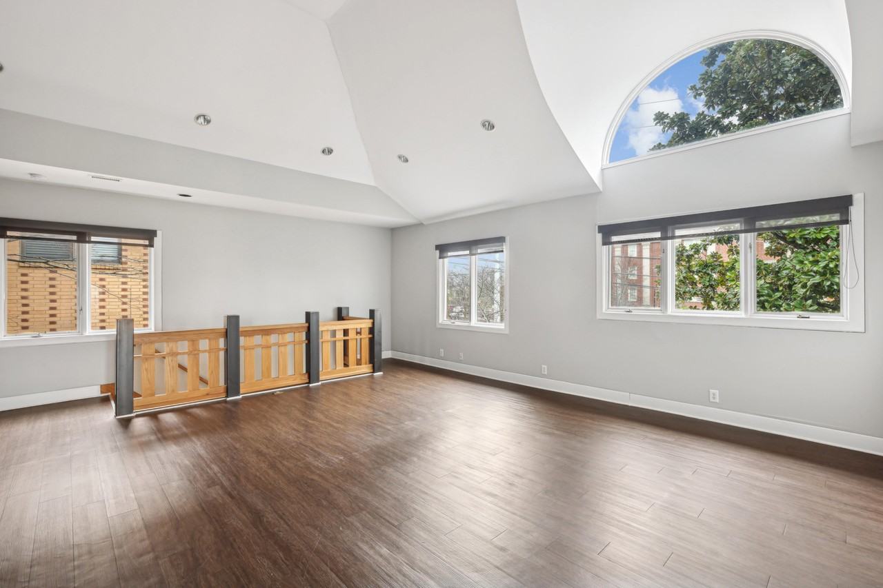 Midtown Square - Photo 7 of 13