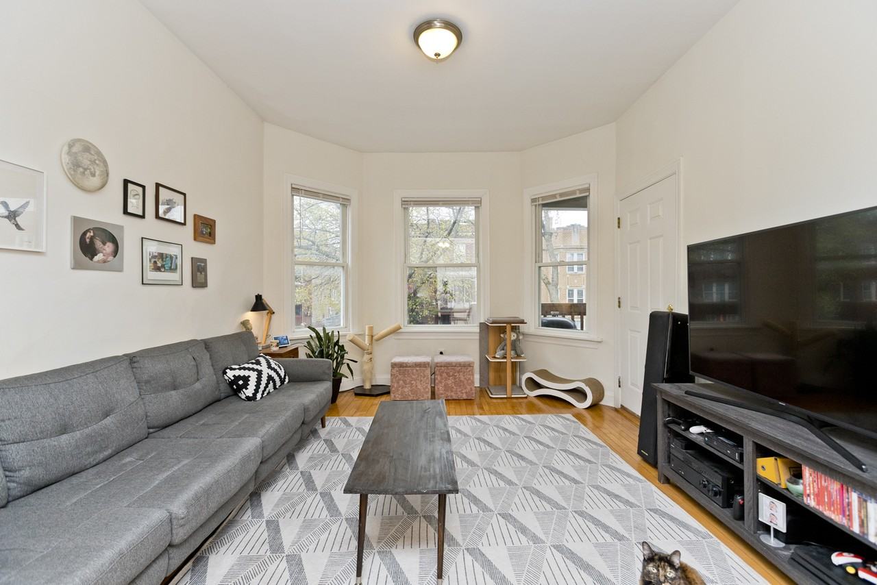 3841 N Bernard St #2F - Photo 6 of 18