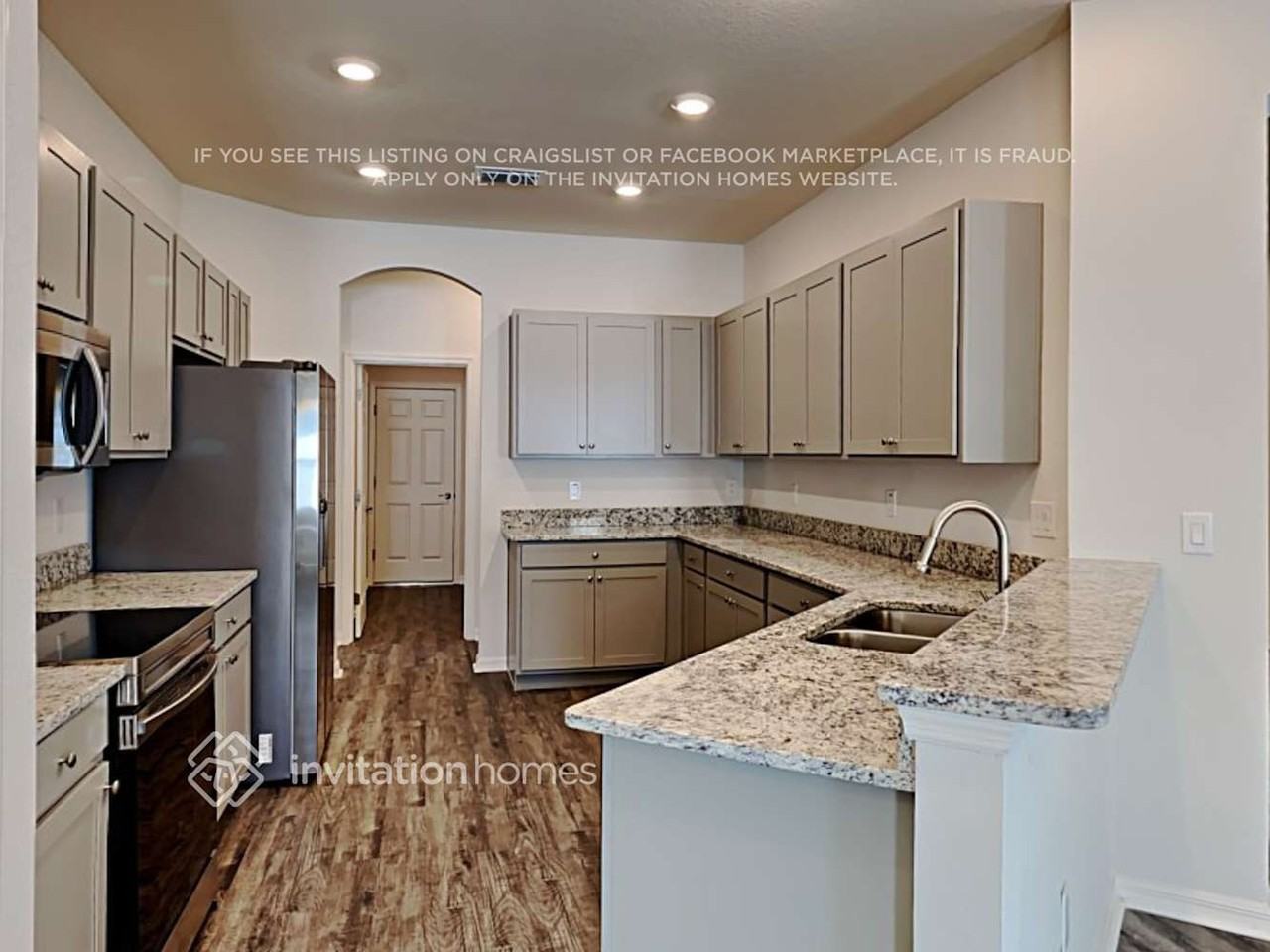 6876 Mossy Oak Ln - Photo 5 of 20