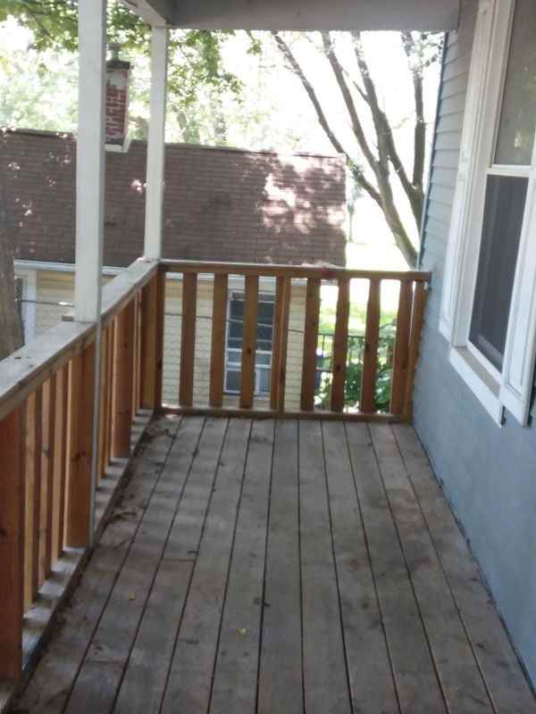 1112 N Gaines St - Photo 2 of 17