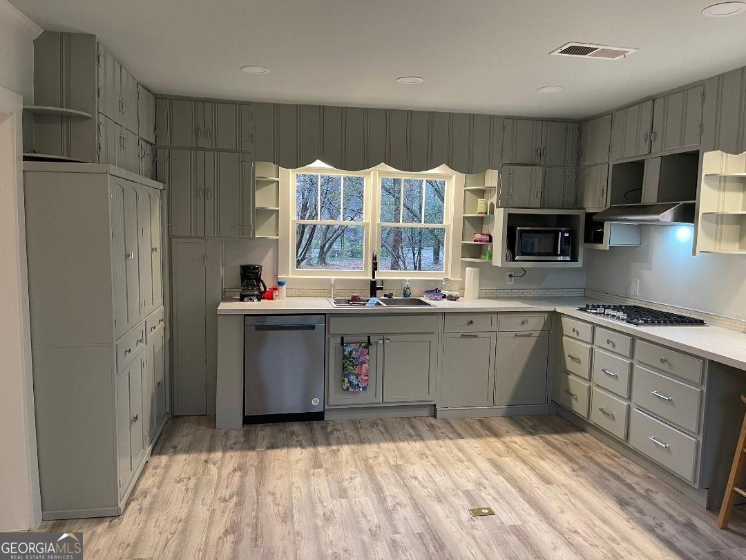 4151 Bancroft Cir - Photo 5 of 27