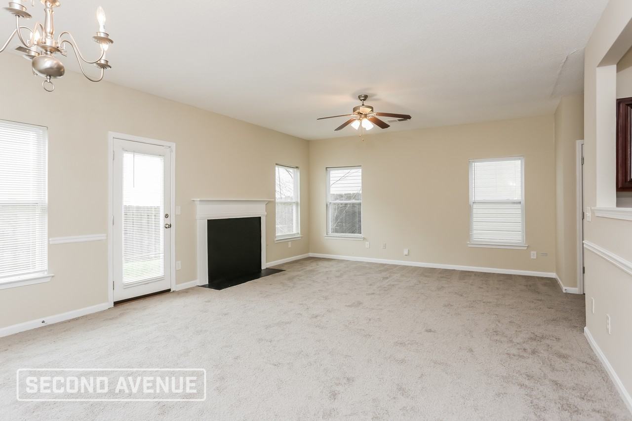 5997 Nile Ct - Photo 4 of 29
