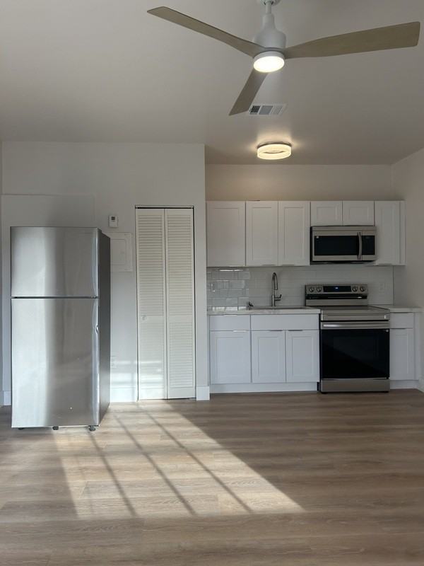 3091 Nw 1st St #3 - Photo 4 of 23