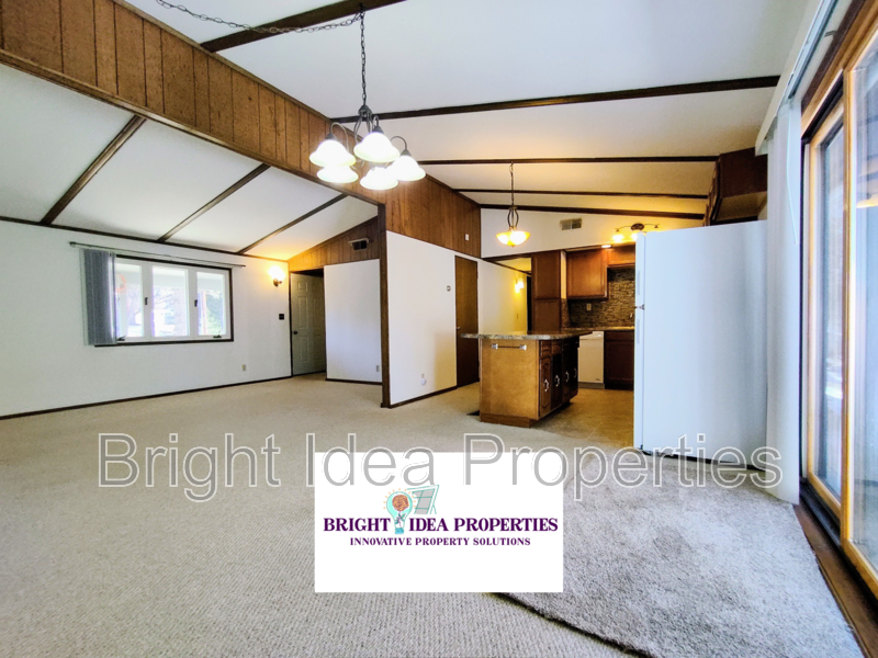 304 Lake Mayroad - Photo 4 of 17