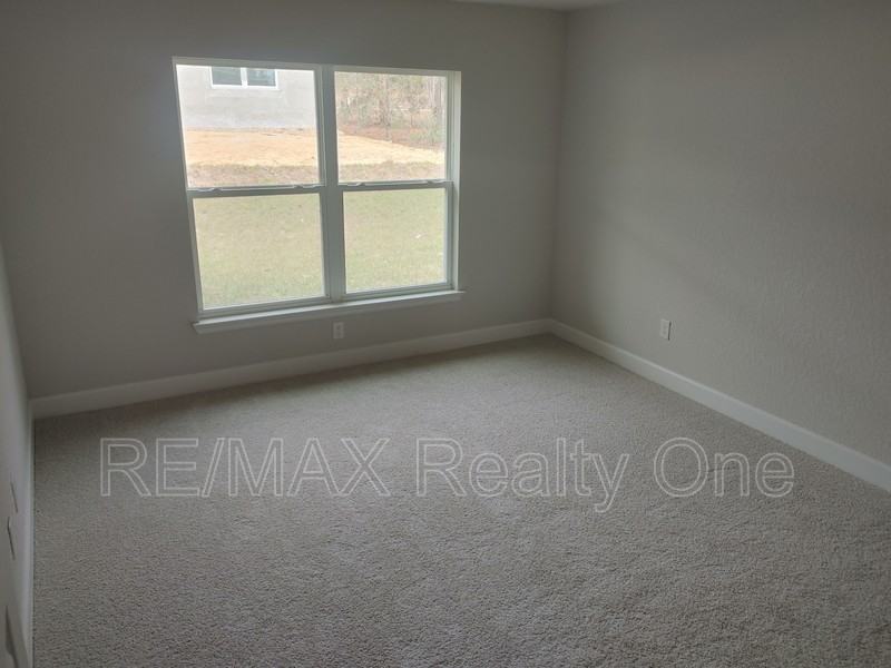 8398 N Jay Dr - Photo 6 of 18