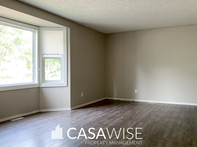 9505 99 Ave - Photo 5 of 14